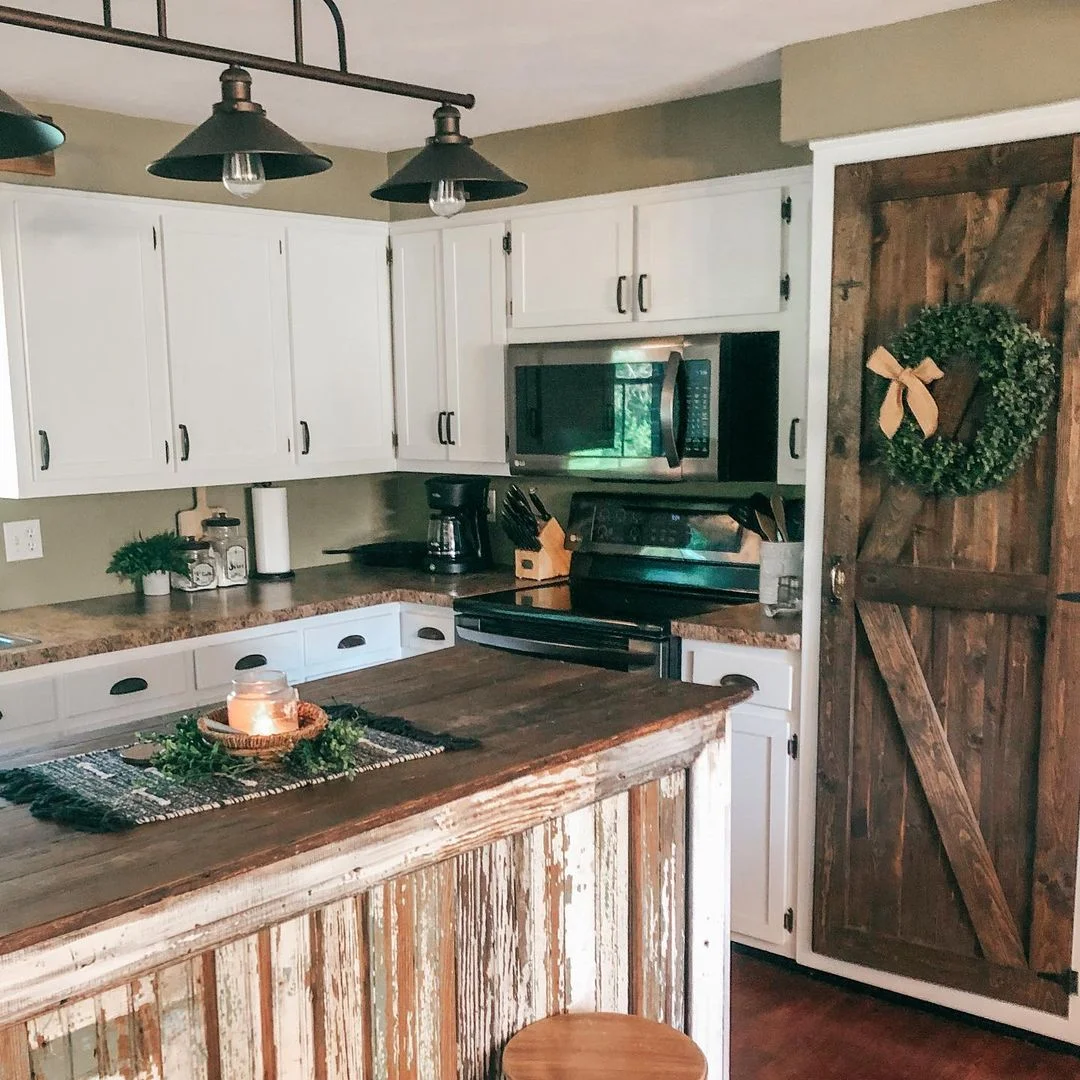 Farmhouse Meets 1950s with Distressed Wood