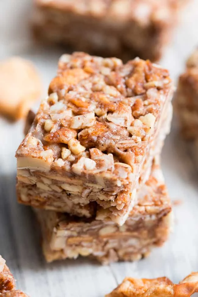 Apple Cinnamon Oat Bars