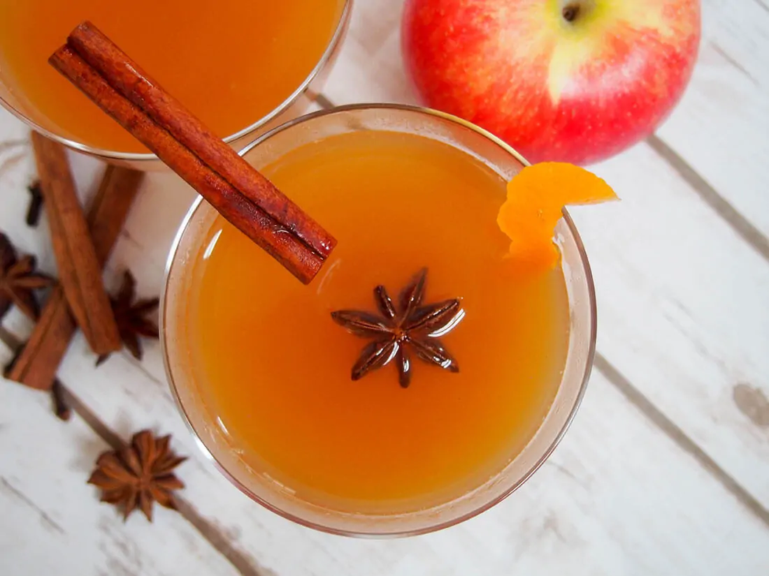 Hot Mulled Apple Juice