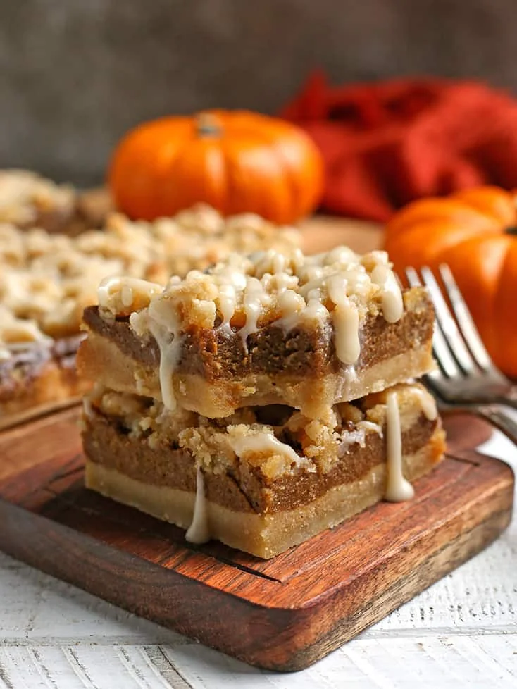 Pumpkin Crumb Bars