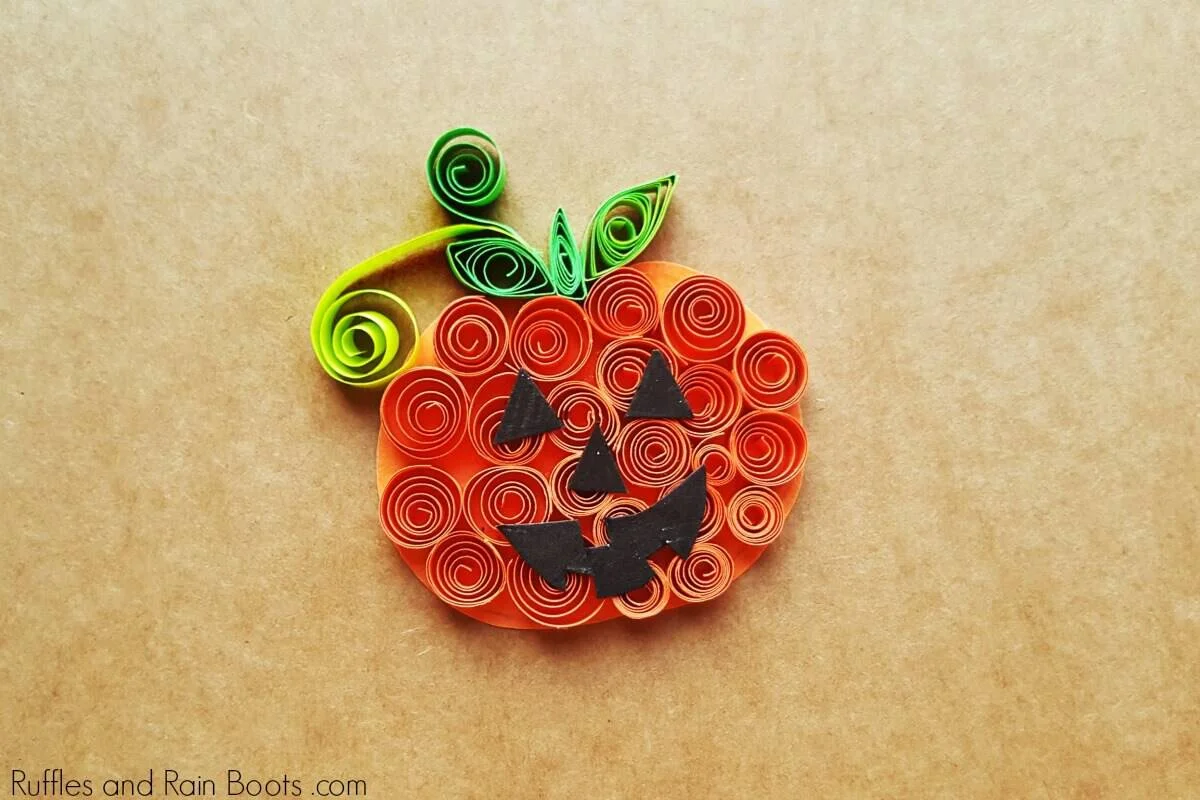 Quilled Pumpkin Paper Craft