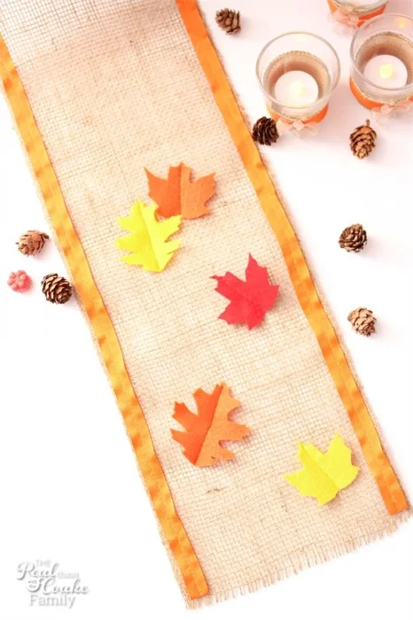 Thanksgiving DIY Burlap Table Runner