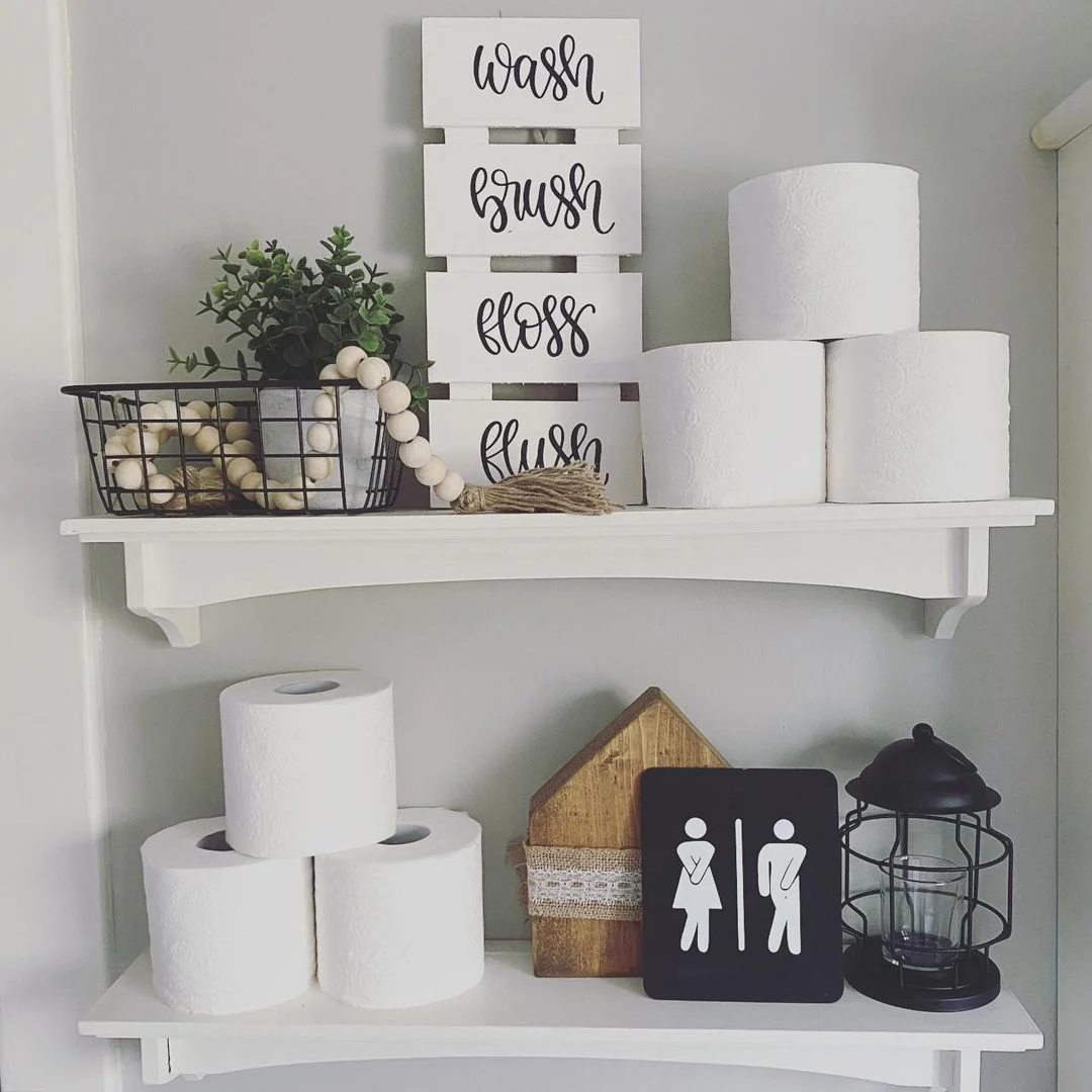 Functional and Fun Bathroom Shelf Display