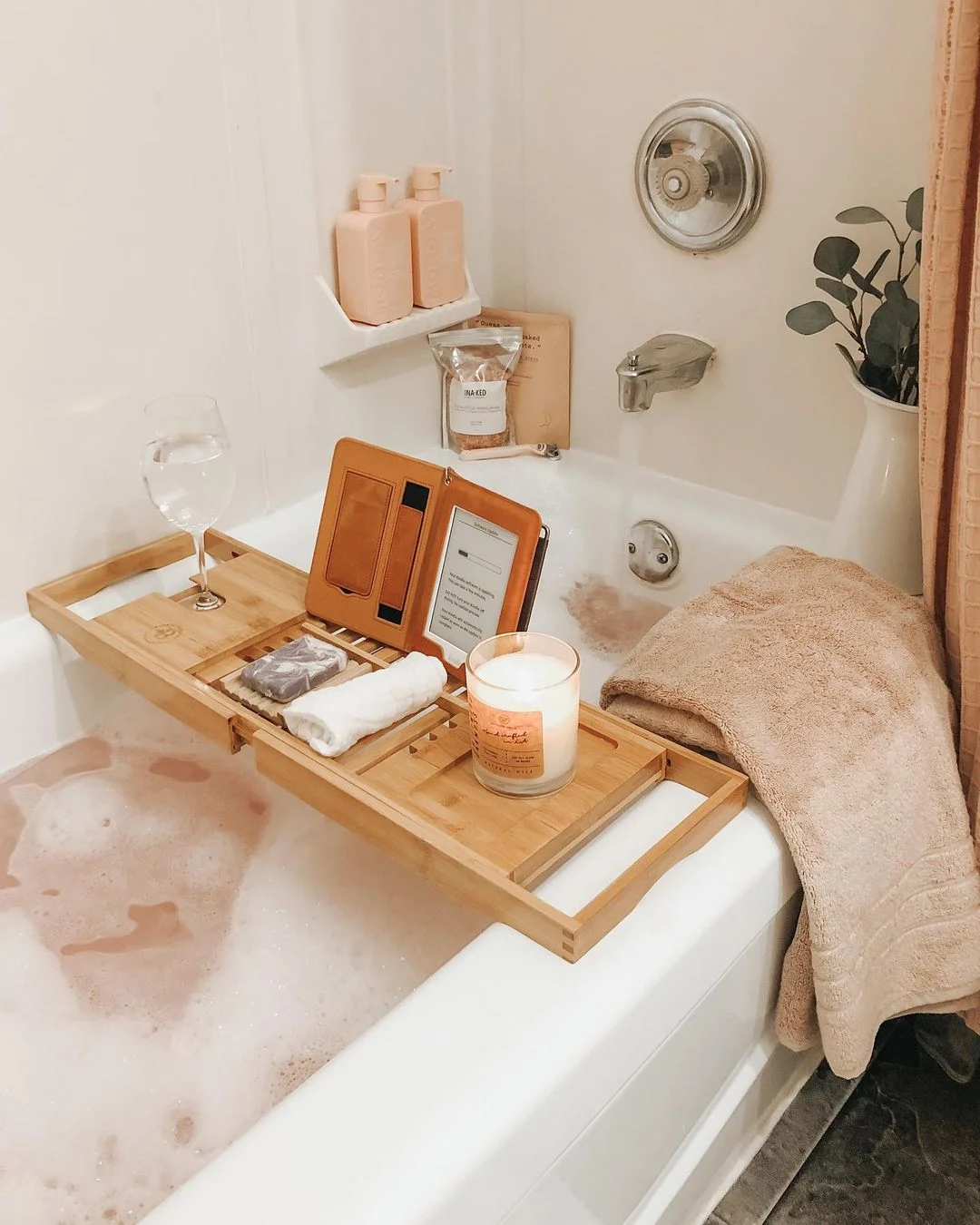 Cozy Bath Time with Expandable Bamboo Tray