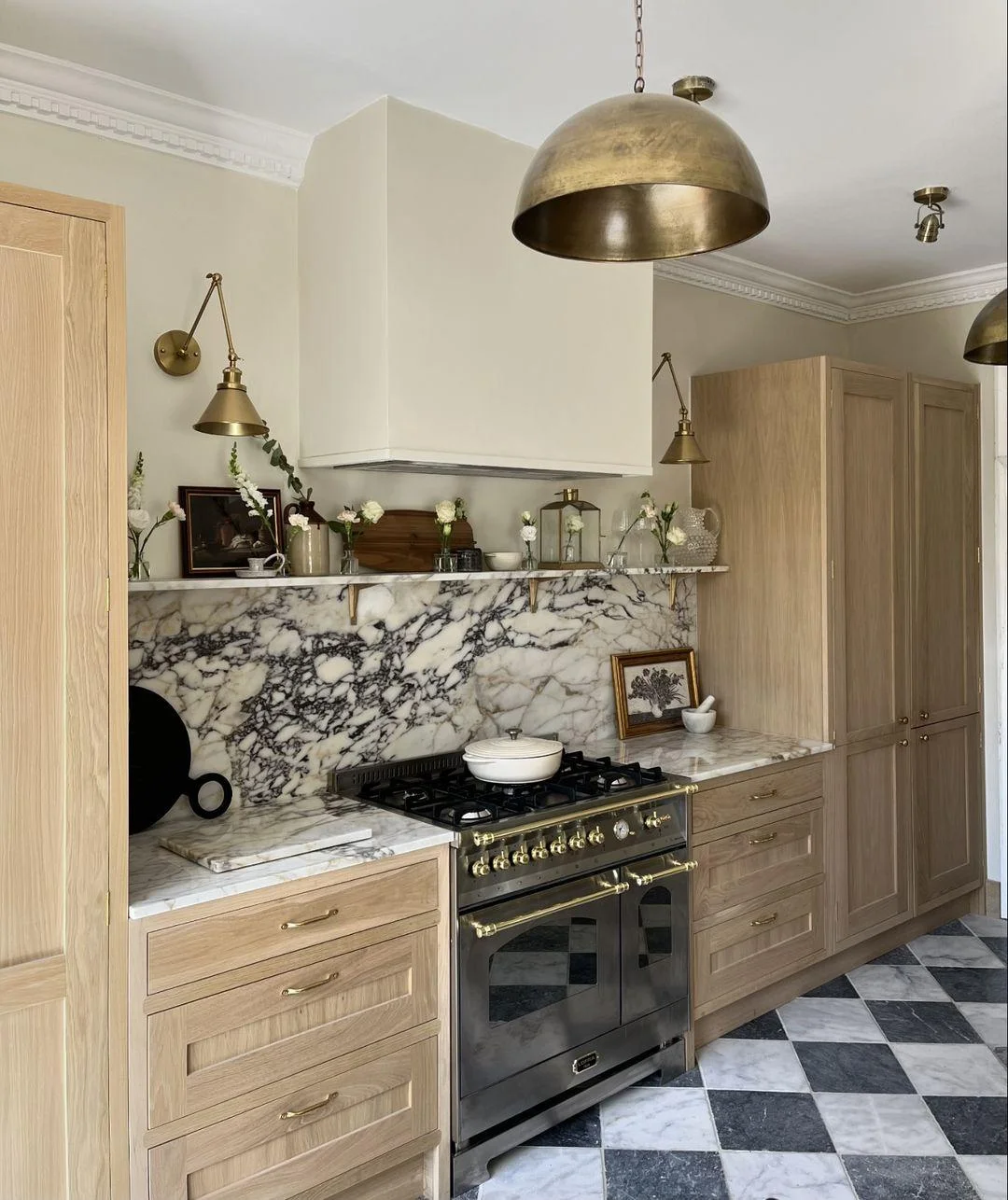 Vintage Charm: Marble and Brass Touches