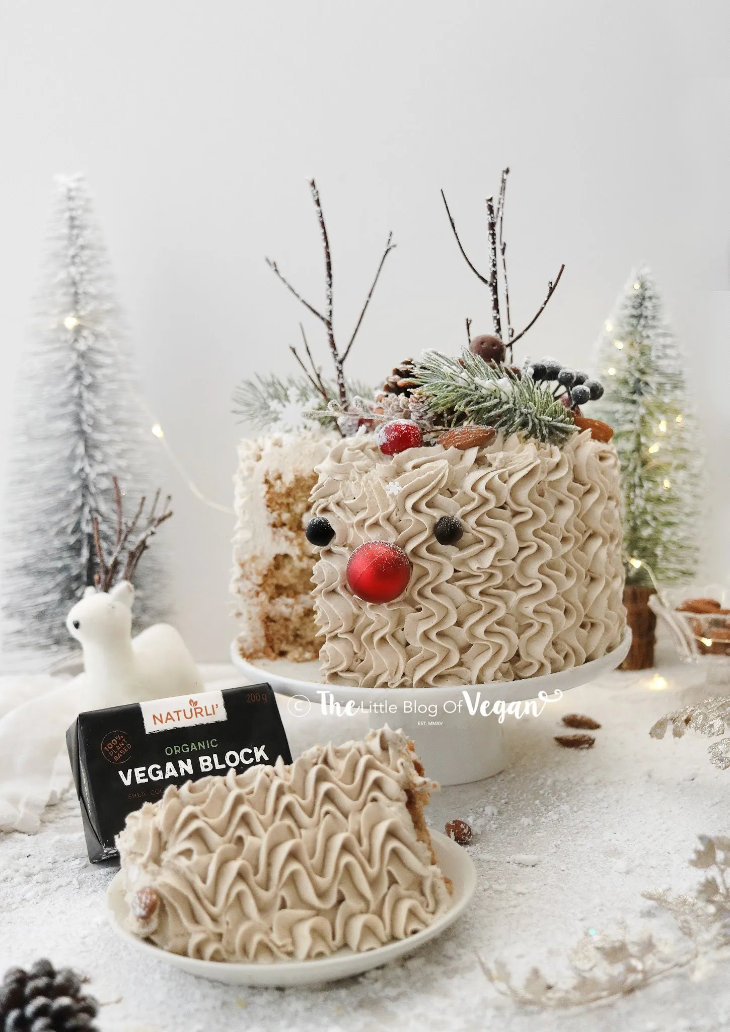 Brown Butter Reindeer Christmas Cake