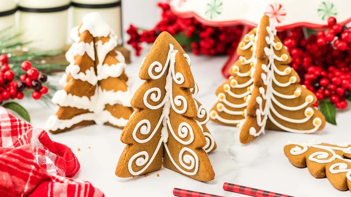 3D Gingerbread Tree Cookies