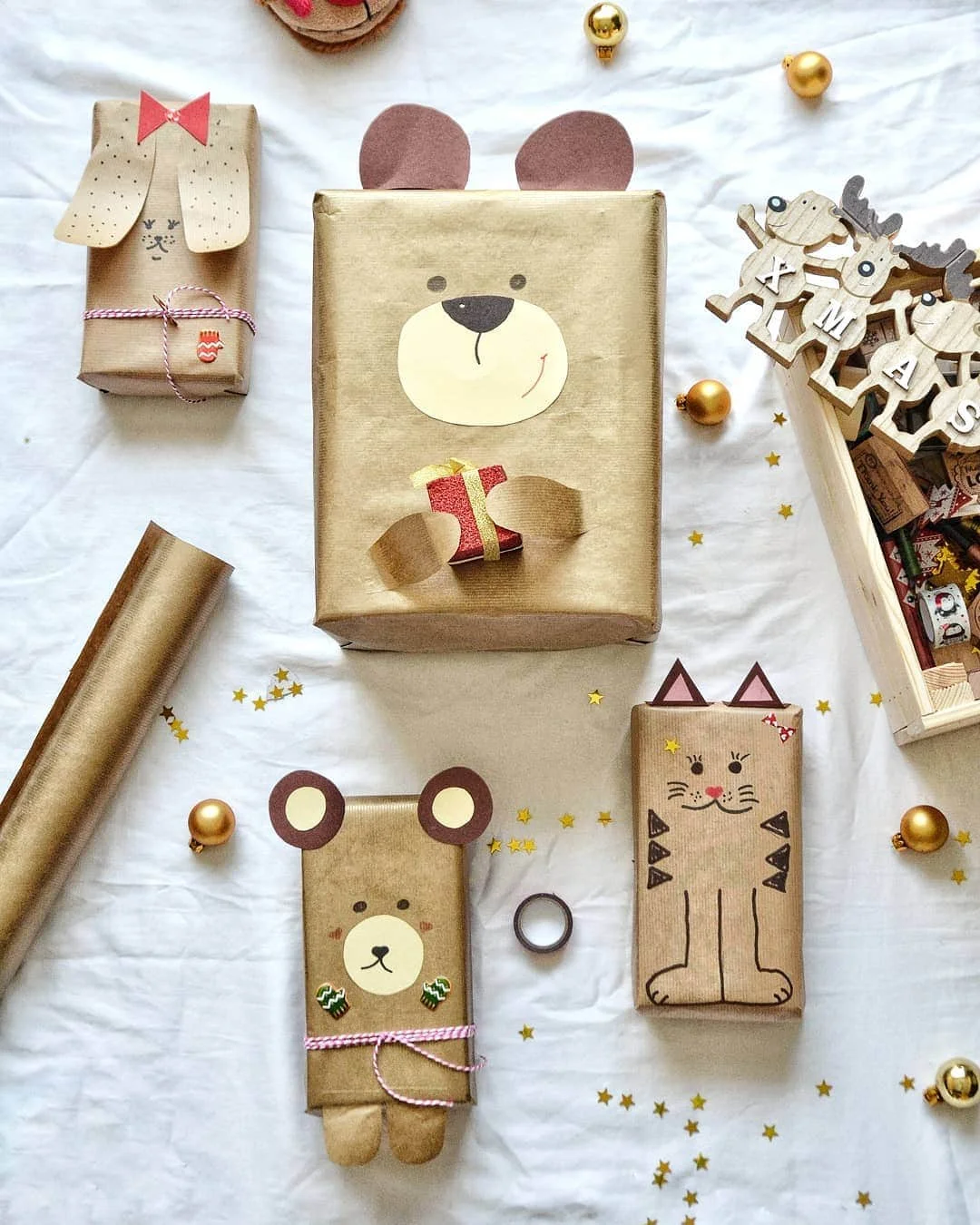 Christmas Gift Wrapping with Cute Animals