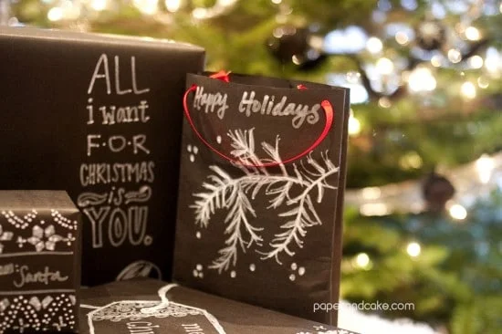 Christmas Gift Wrapping with Chalkboard DIY