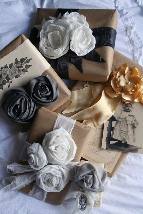 Christmas Gift Wrapping with Fabric Flowers