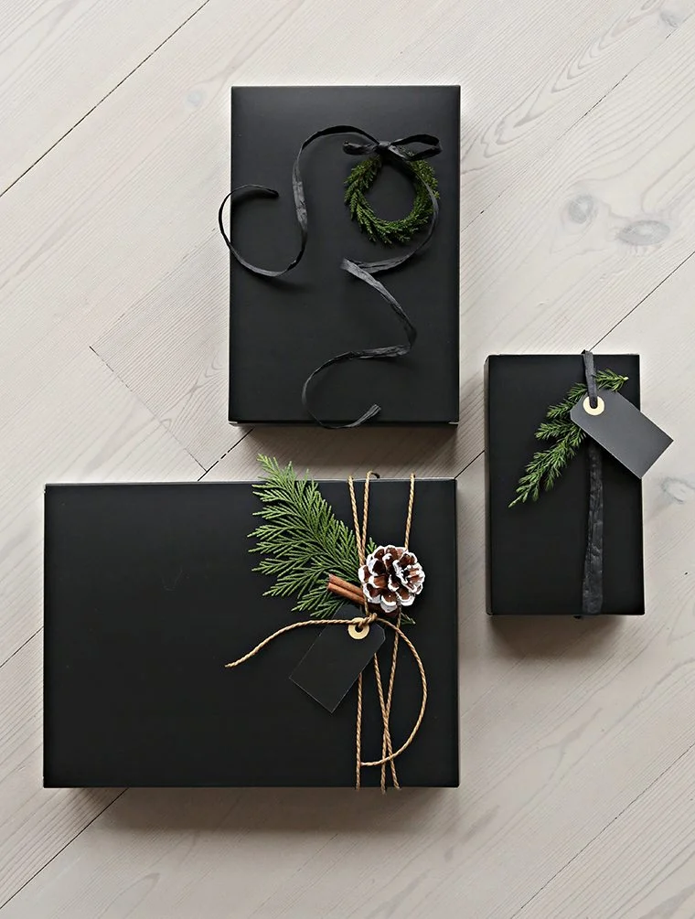 Christmas Gift Wrapping with Photo