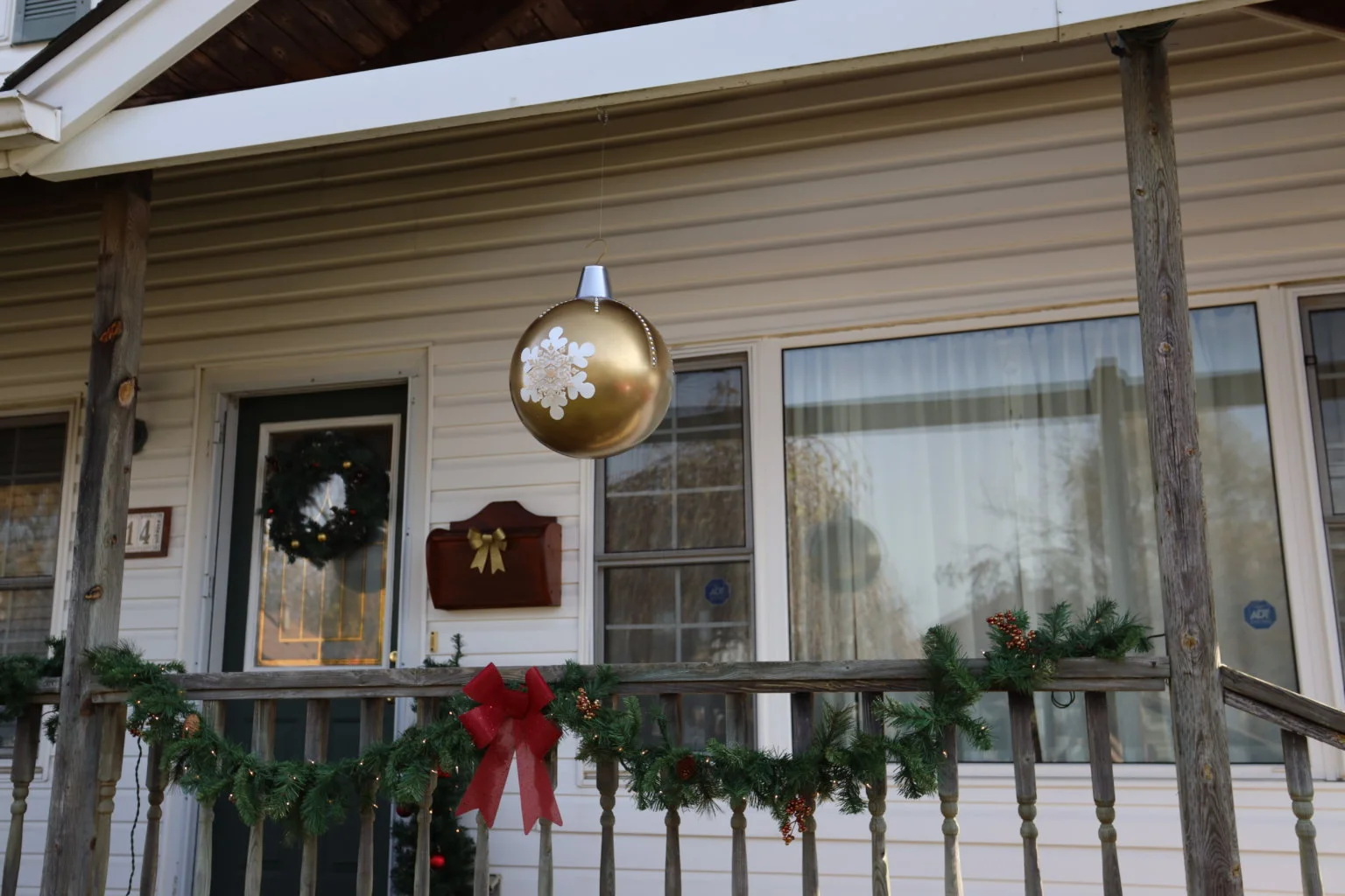 DIY Giant Christmas Ball