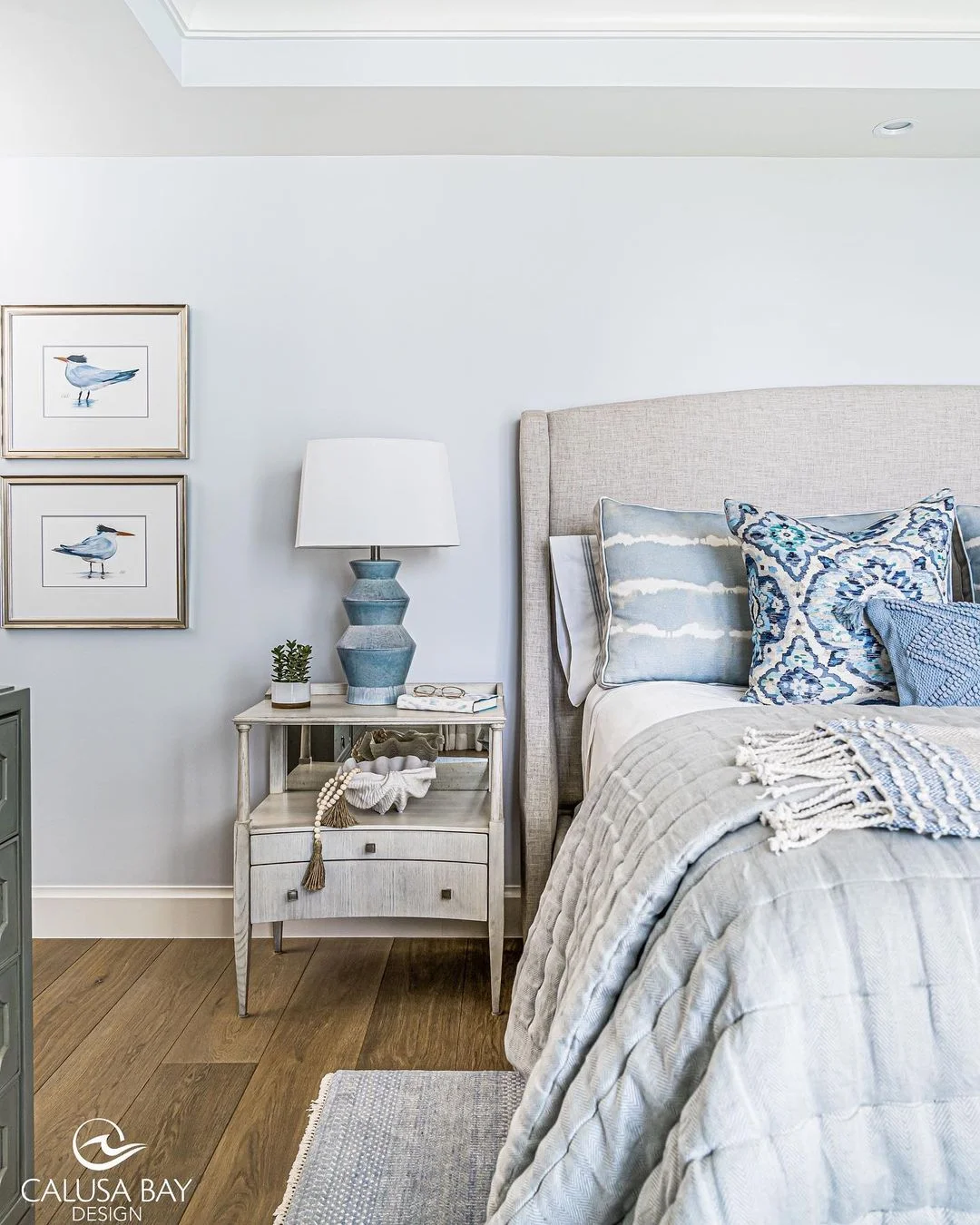 Coastal Artwork and Natural Accents for a Beachy Haven