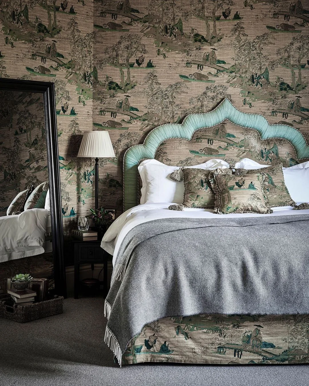 Chinoiserie Dreamscape