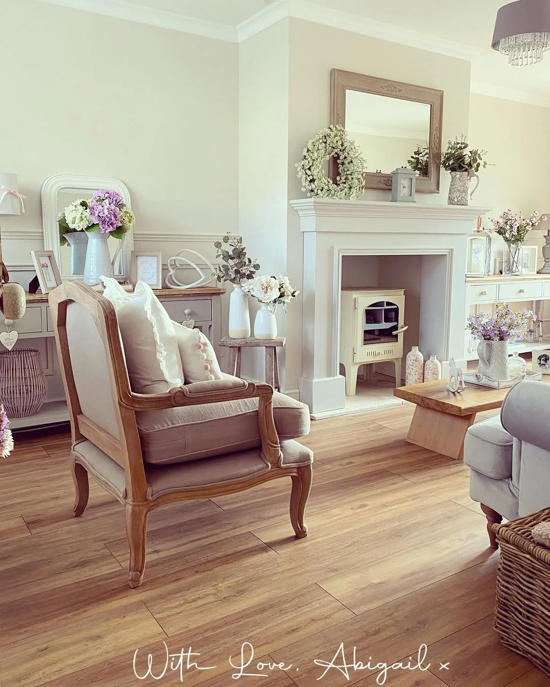 Shabby Chic Cottage Living Room