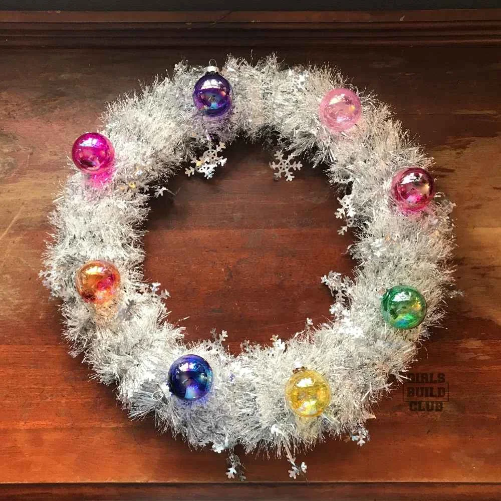 DIY Vintage Christmas Wreath