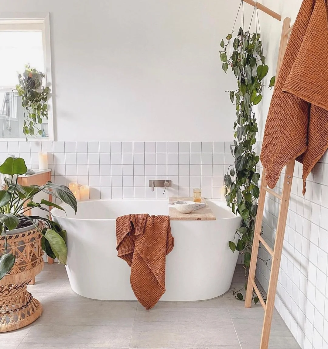 Earthy Minimalist Bathroom with Warm Accents