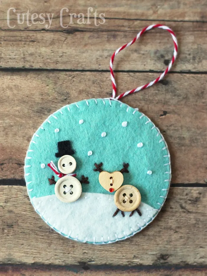 Button and Felt DIY Christmas Ornaments