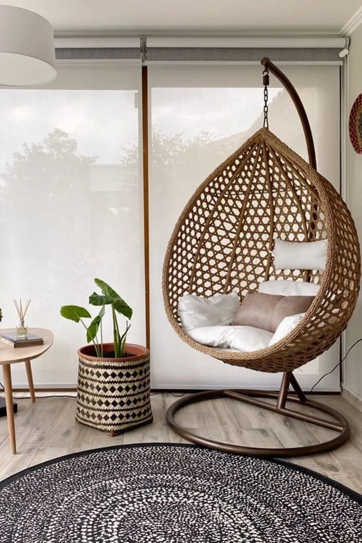 Stylish Hanging Chair Oasis