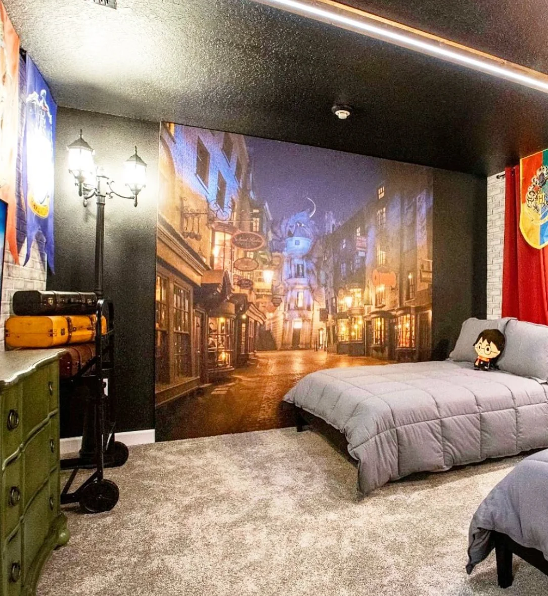 Dramatic Harry Potter Bedroom with a Black Accent Wall