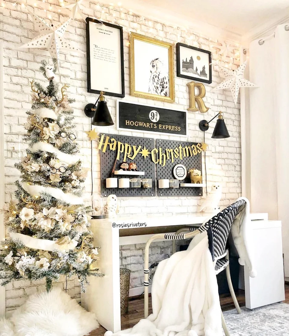 Harry Potter Christmas Study Corner