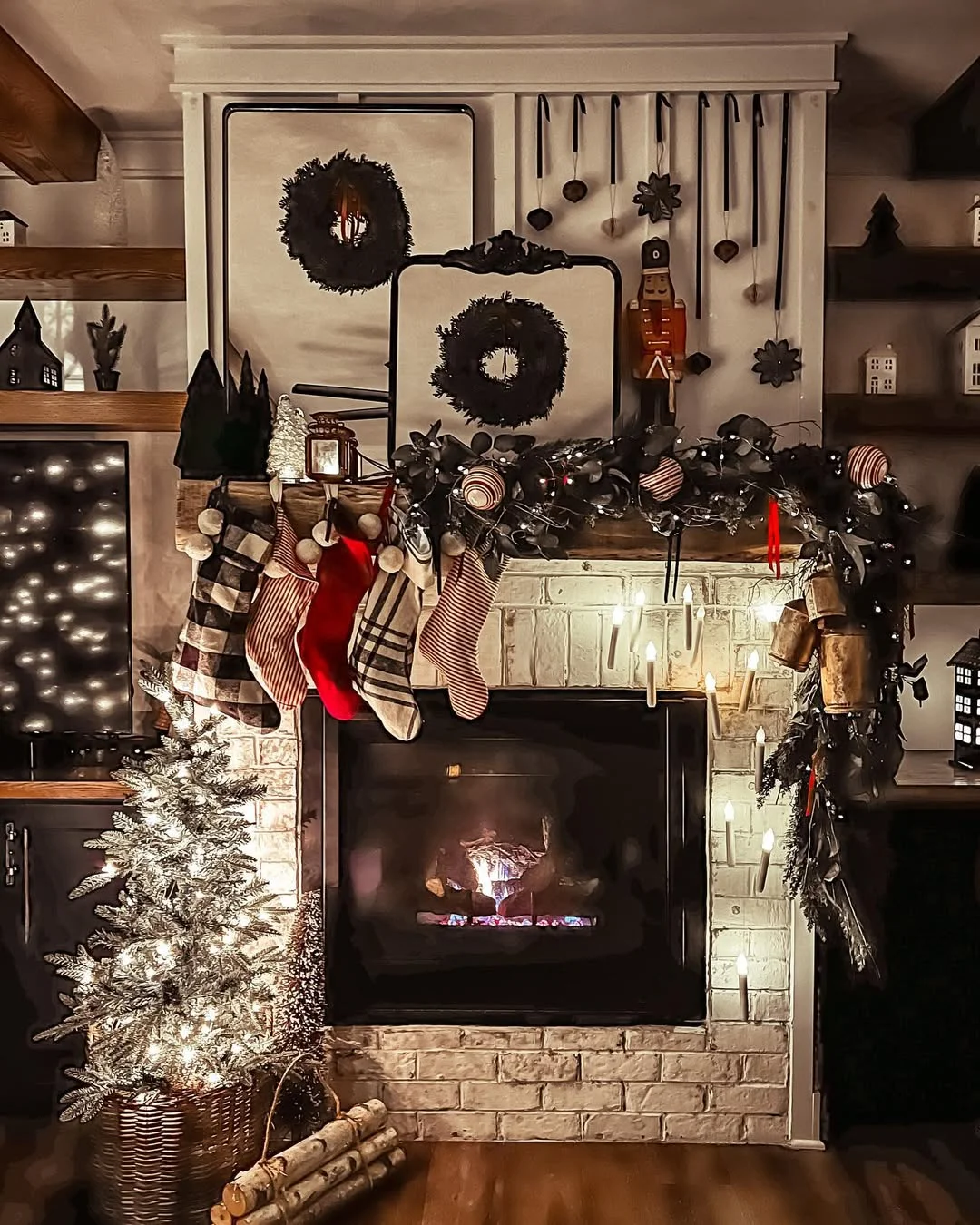 Christmas Fireplace Decor