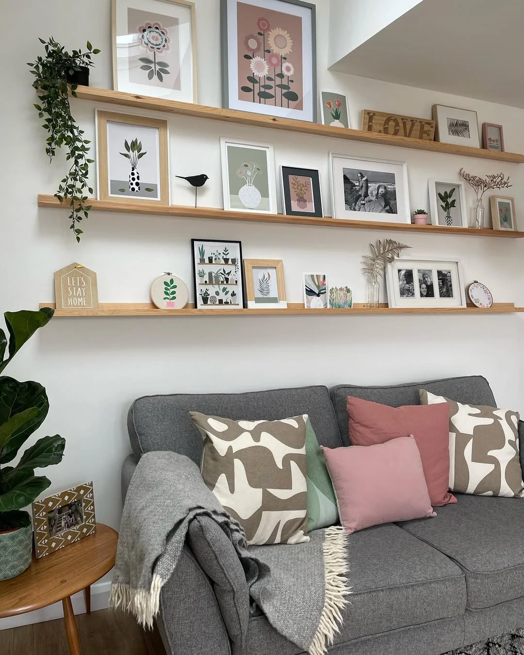 Living Room Wall Shelf Decor Ideas