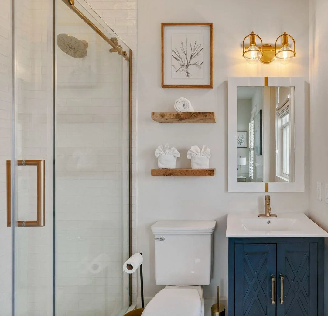 Navy Blue Bathroom Vanity with Coastal Touch