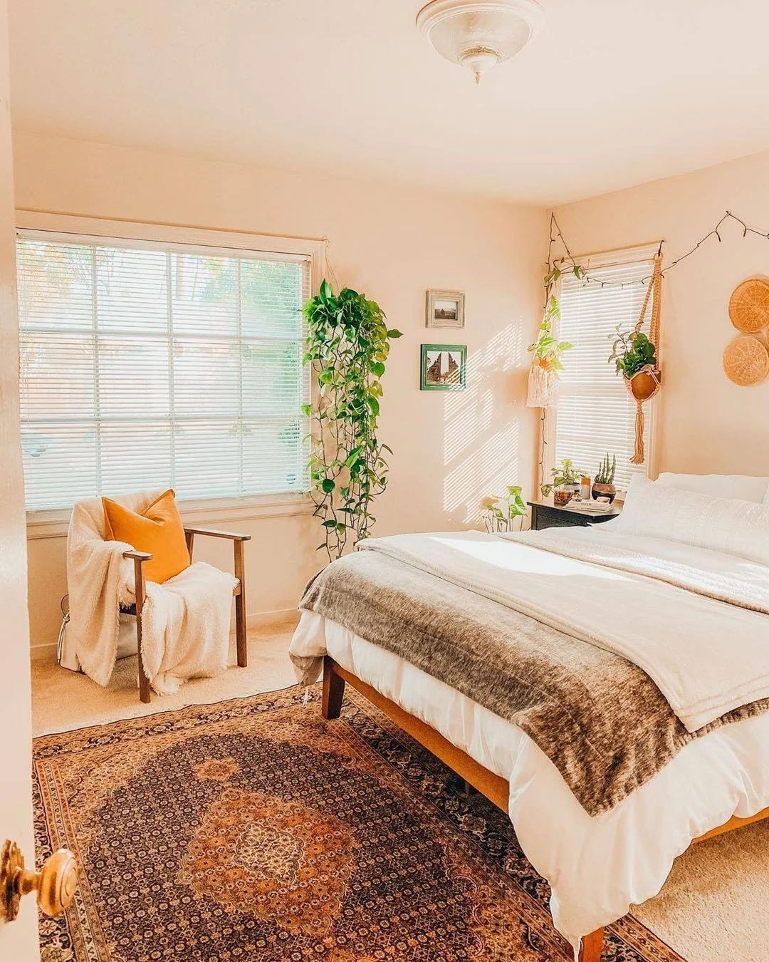 Peachy Keen Plant-Filled Bedroom