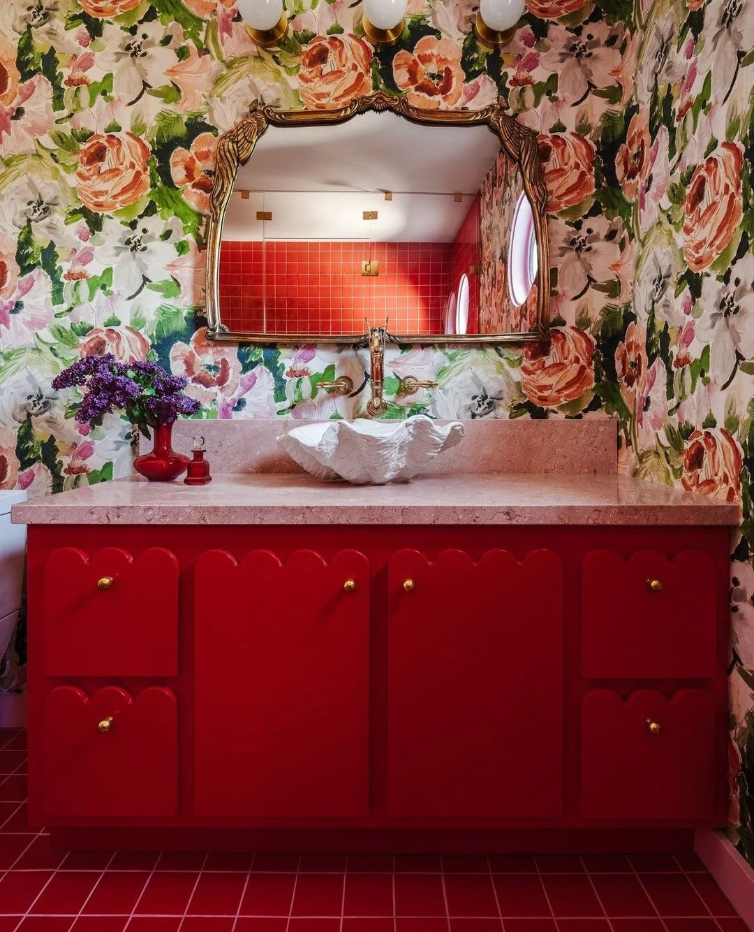 Romantic Red Floral Bathroom