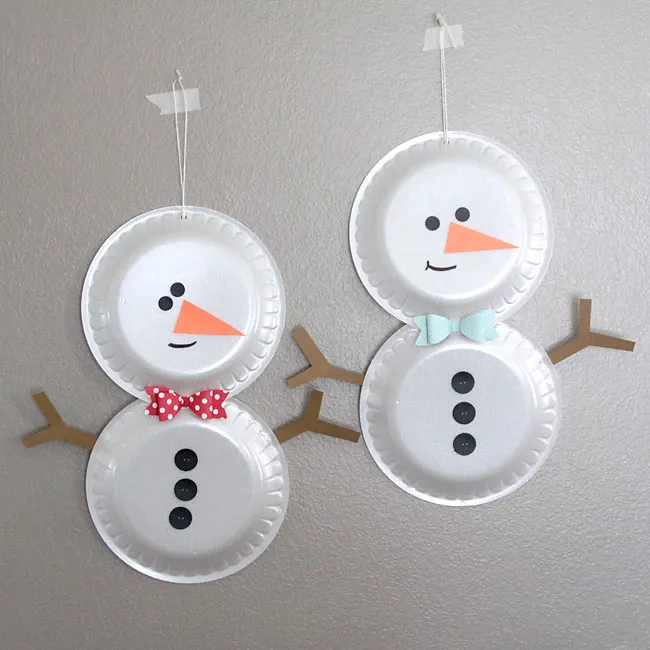 Simple Paper Plate Snowman