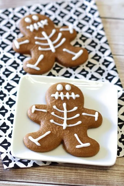 Gingerbread Skeleton Cookies