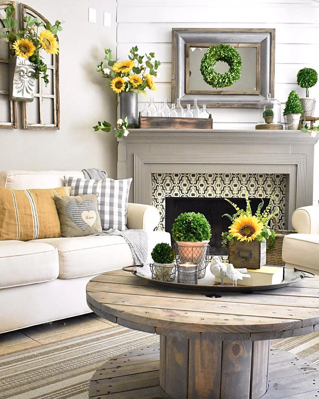 Sunflower Farmhouse Summer Decor