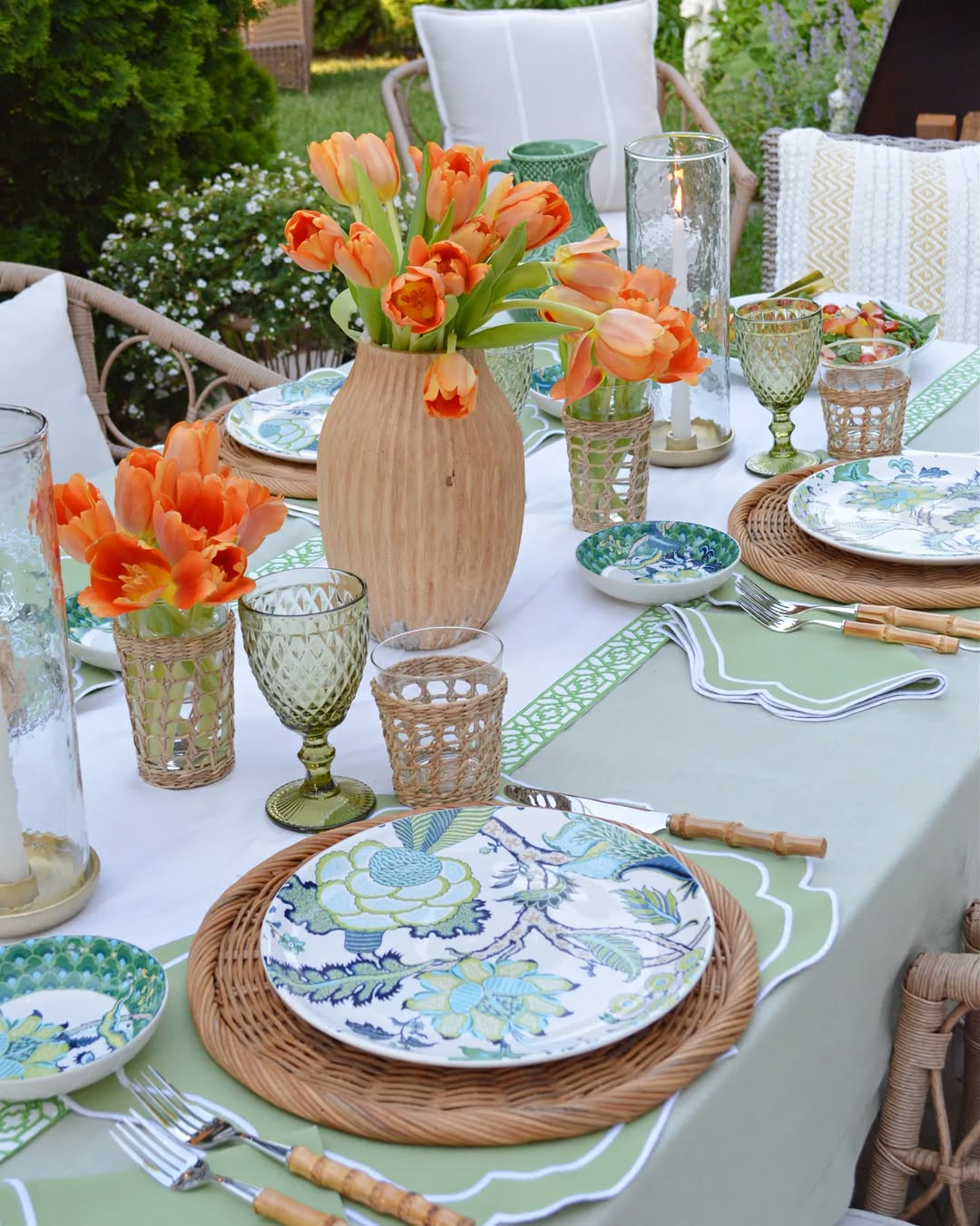 Summer Chic Table Setting