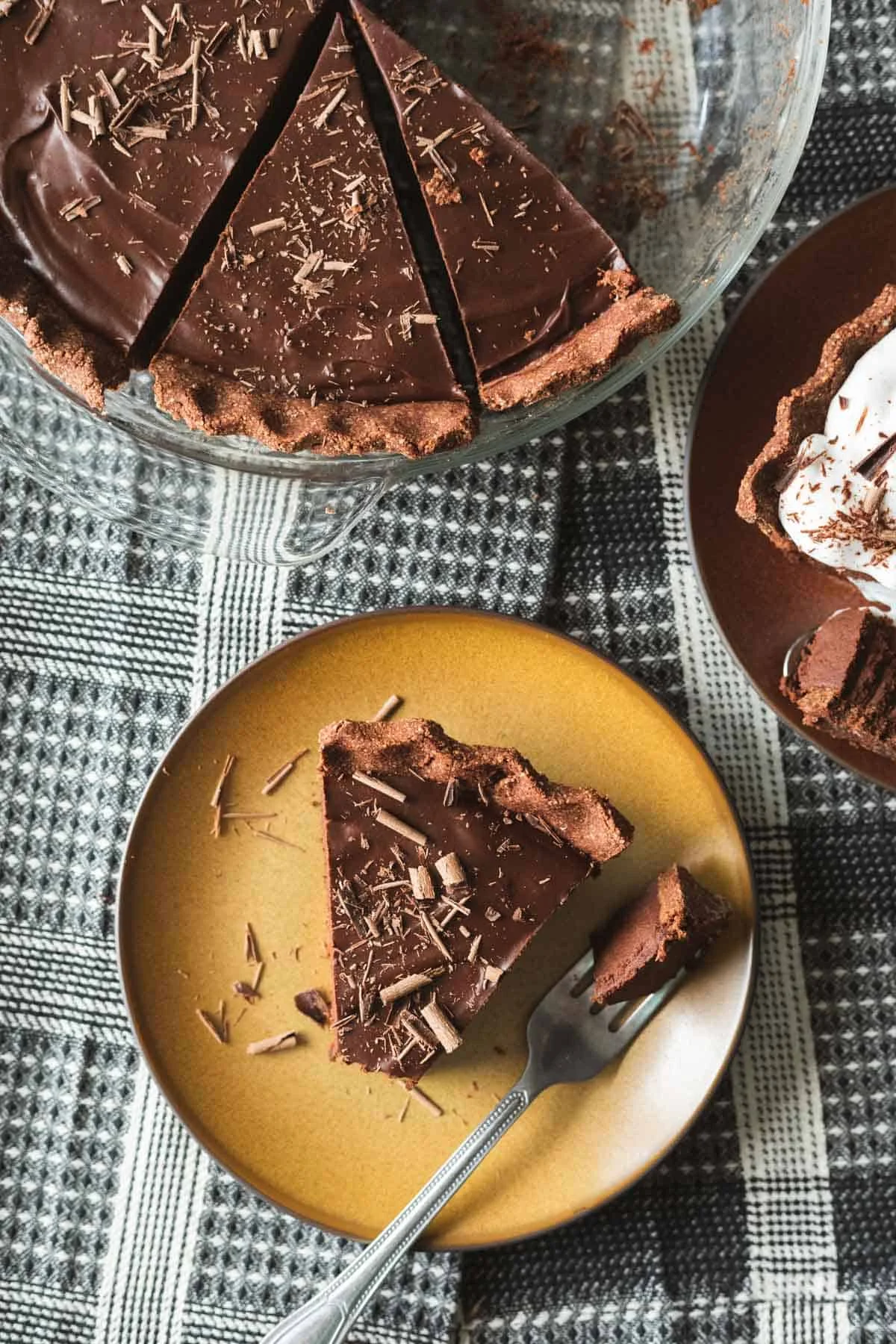 Fudgy Vegan Dark Chocolate Pie