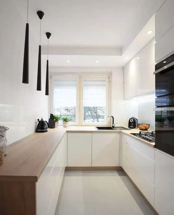 Sophisticated Touch with a Modern U-Shaped Kitchen