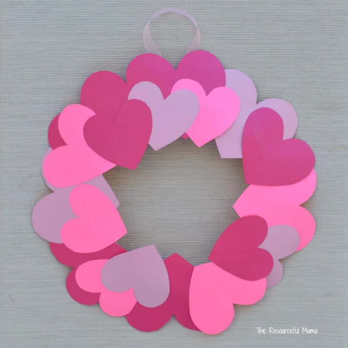 Paper Plate Valentine’s Day Heart Wreath 