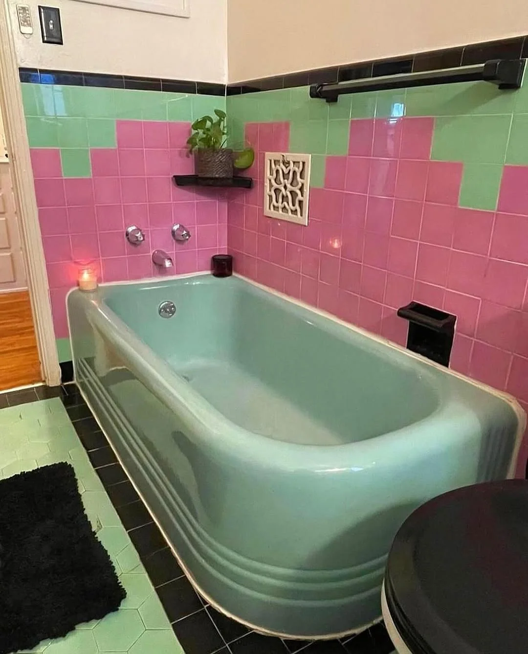 Retro Dream Bathroom