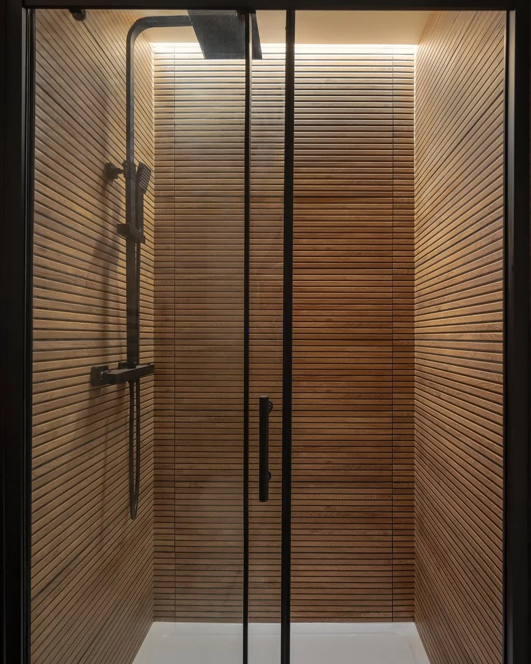 Modern Minimalist Walk-In Shower with Wood Slat Walls