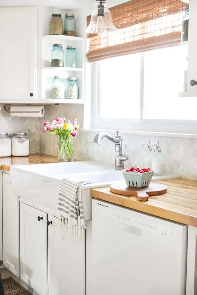 Elegant White Kitchen with Classic Black Hardware