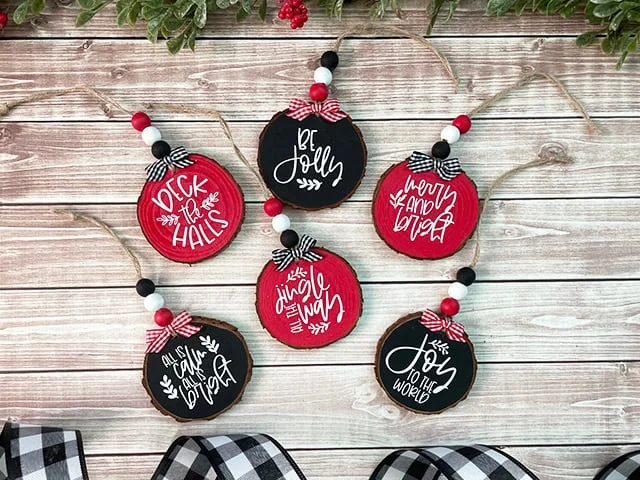 DIY Wood Slice Christmas Ornaments